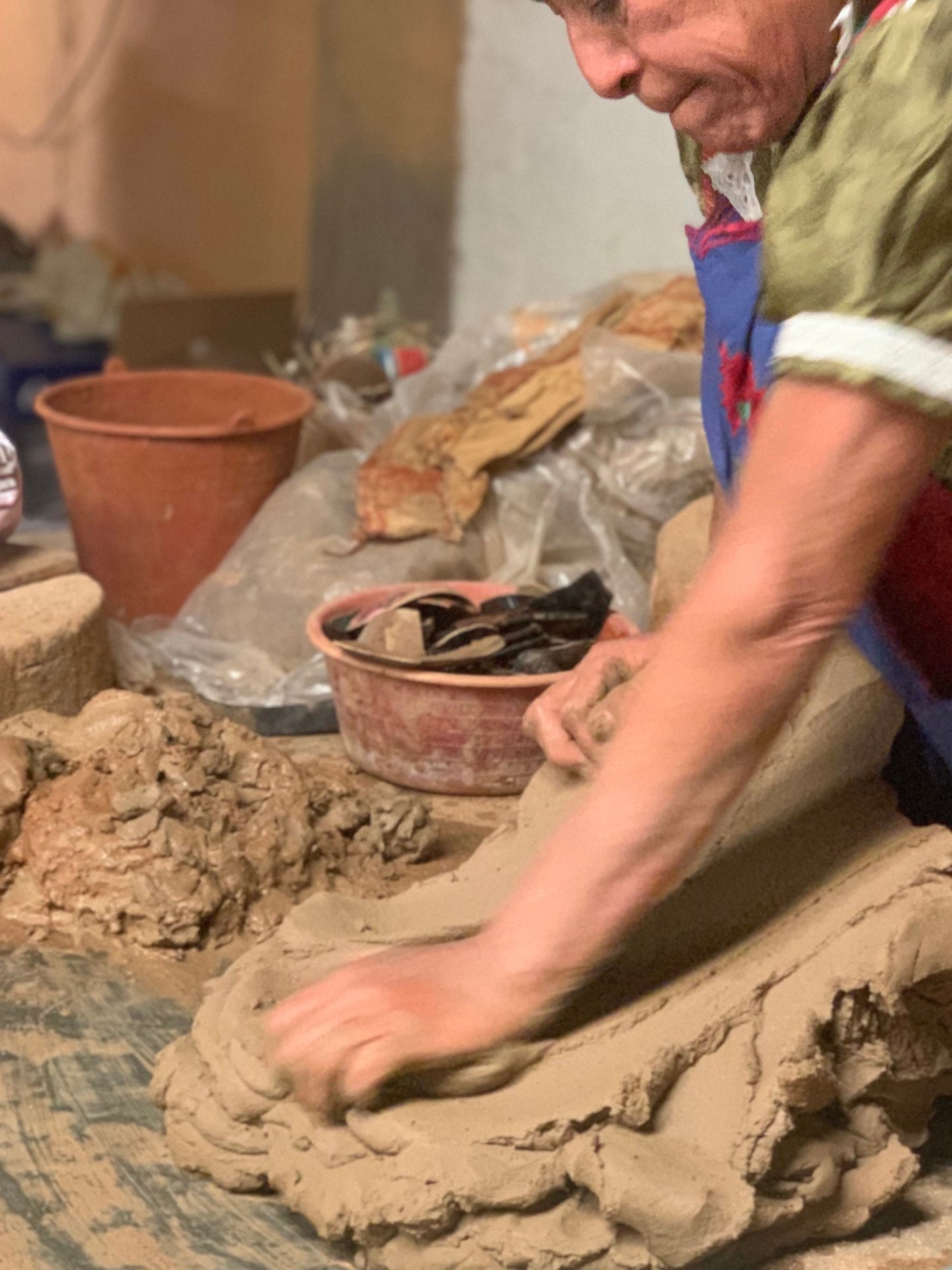 Barro Rojo Clay Face Planter